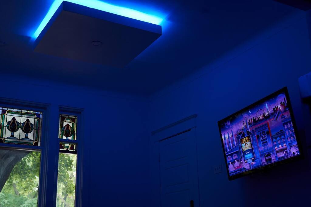 Appartement Blue Lounge ☆ Lafontaine Park ☆ Tv Cable à Montréal Extérieur photo